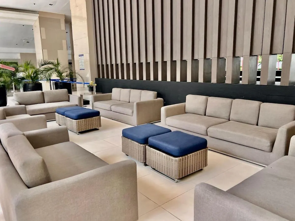Mall Of Asia - Aseana Super Cheap Accommodation Manila